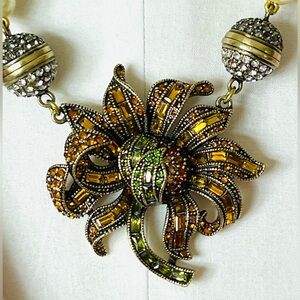 Heidi Daus 🆕 Sunflower necklace magnetic enhancer